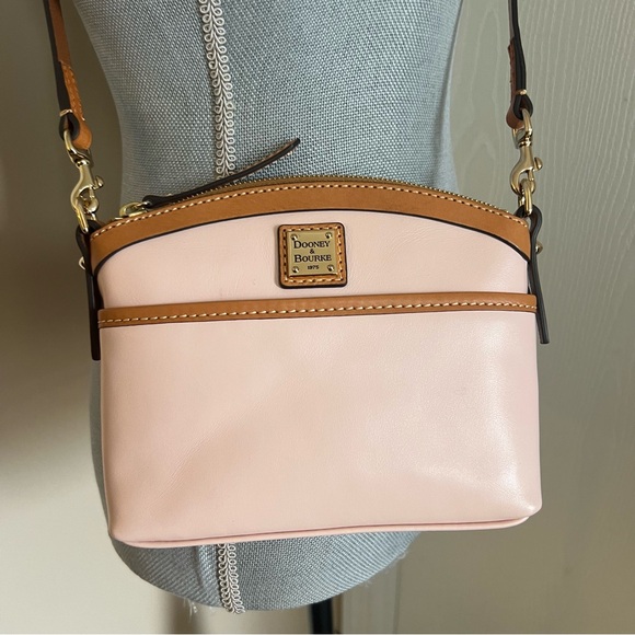 Dooney & Bourke Blush Domed Smooth Leather Crossbody - Picture 4 of 11